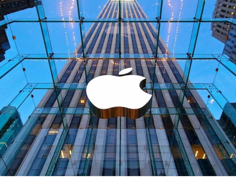 Apple разрабатывает беспроводную гарнитуру смешанной реальности