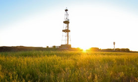 Цены на нефть закрепились выше $77 за баррель