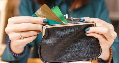 К законопроектам о кэшбеке и кассовых аппаратах поступило множество поправок