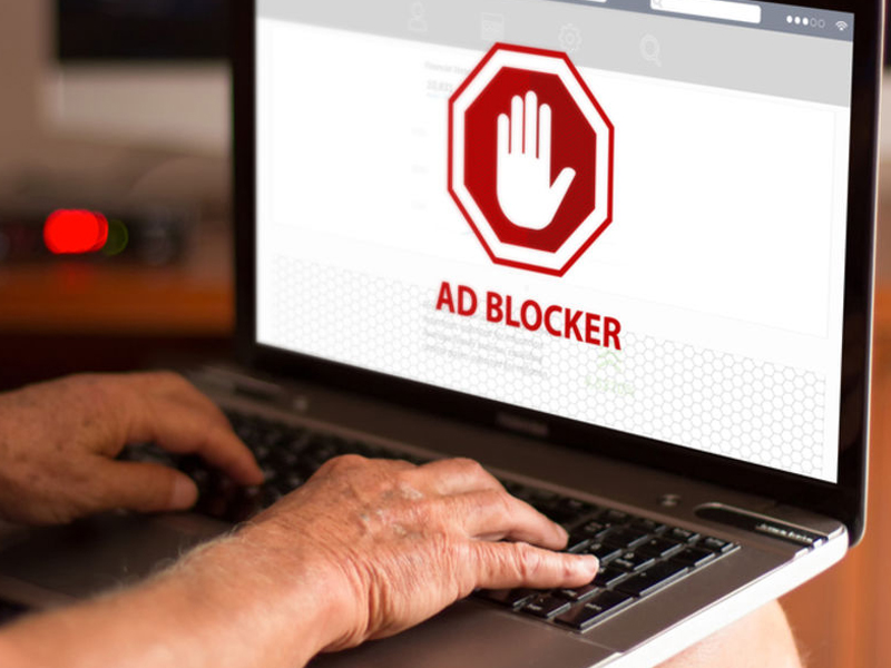 Разработчик блокировщика рекламы Adblock запустил сервис по борьбе с фейковыми новостями